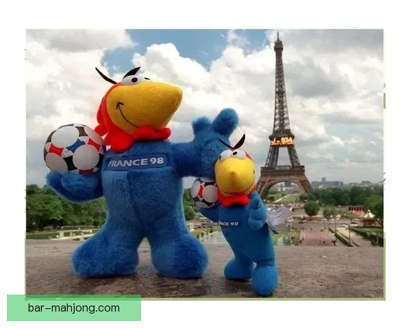 2026世界杯官方吉祥物周边多伦多机场首发半小时售罄引热潮