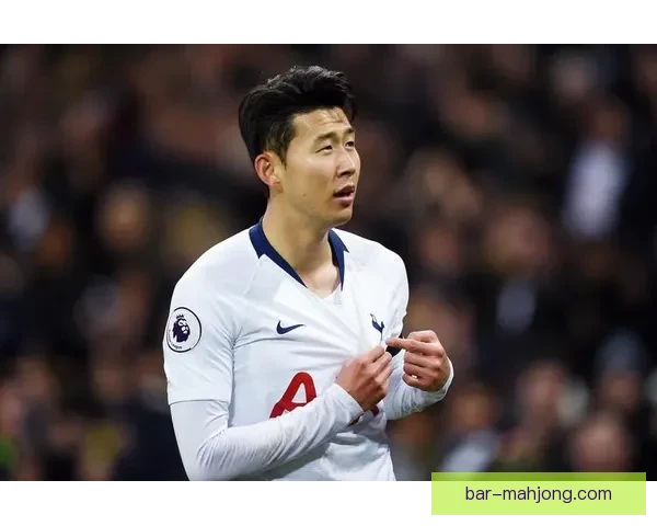 孙兴慜在关键战役中的表现评估与影响力分析 孙兴慜在关键战役中的表现评估与影响力分析